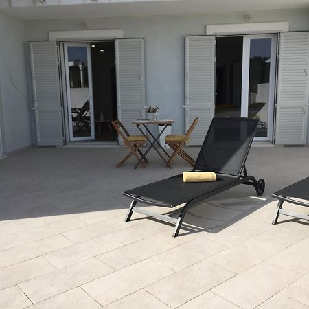 Apartments Antonia Хвар Экстерьер фото