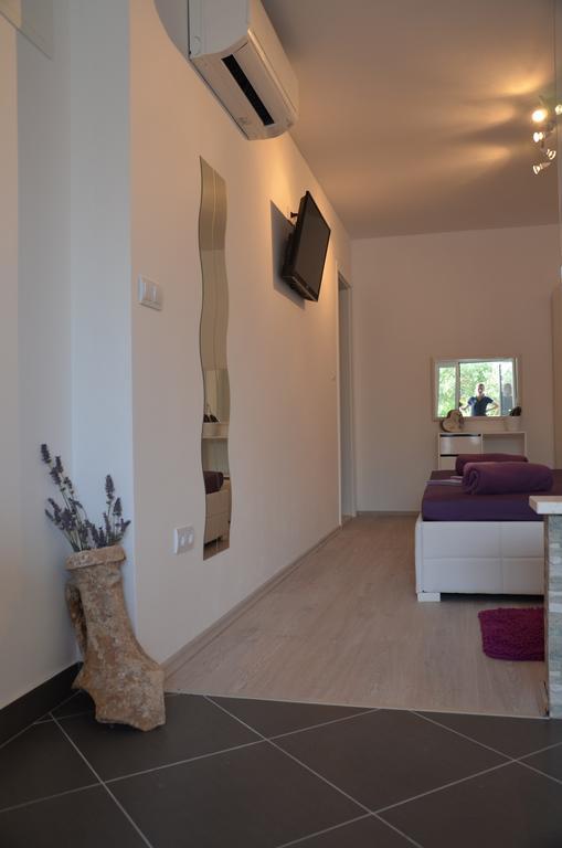 Apartments Antonia Хвар Экстерьер фото