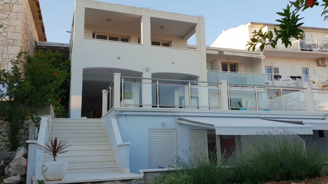 Apartments Antonia Хвар Экстерьер фото