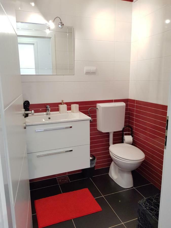Apartments Antonia Хвар Экстерьер фото