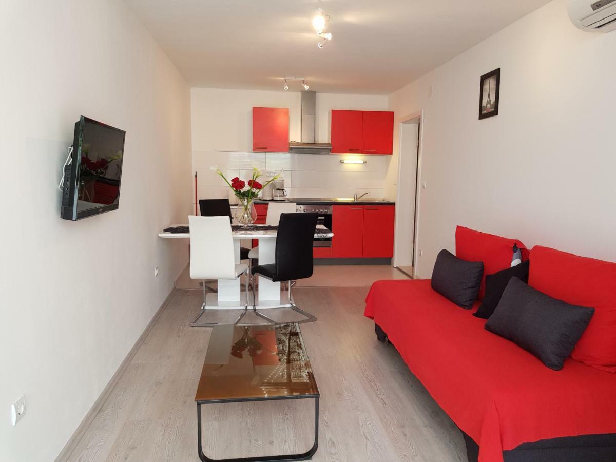 Apartments Antonia Хвар Экстерьер фото
